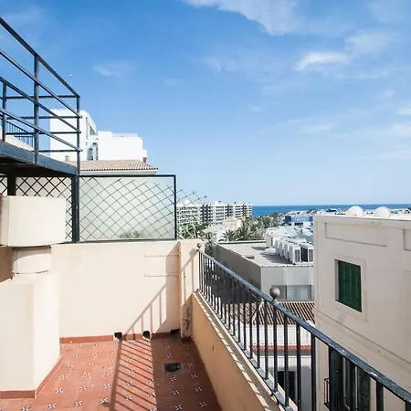 Ideal Center House * Alicante